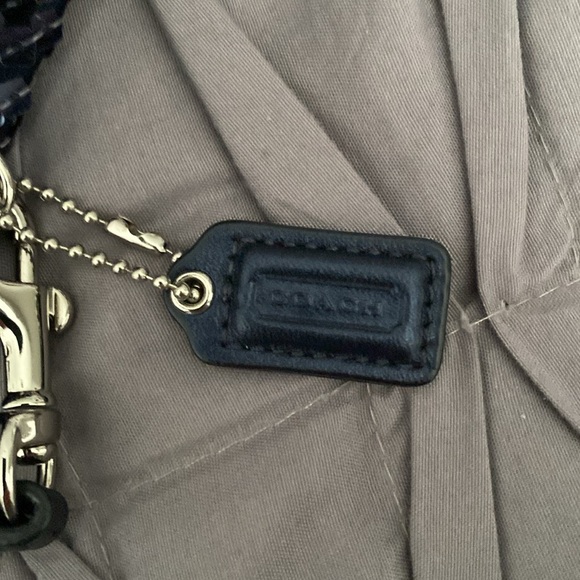 NWT~ Coach special edition blue sequin clutch with wristlet - Picture 6 of 8